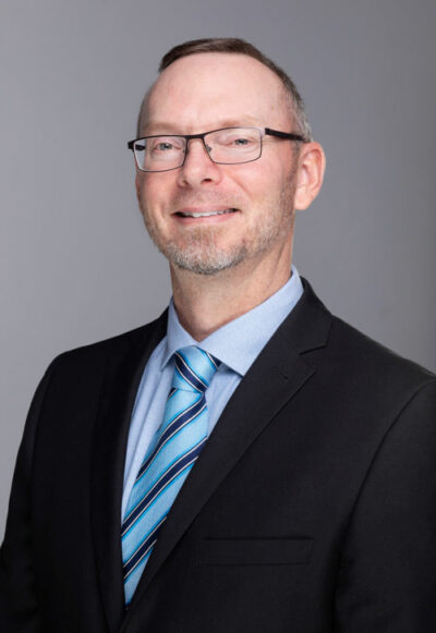 Steve-web-400x581